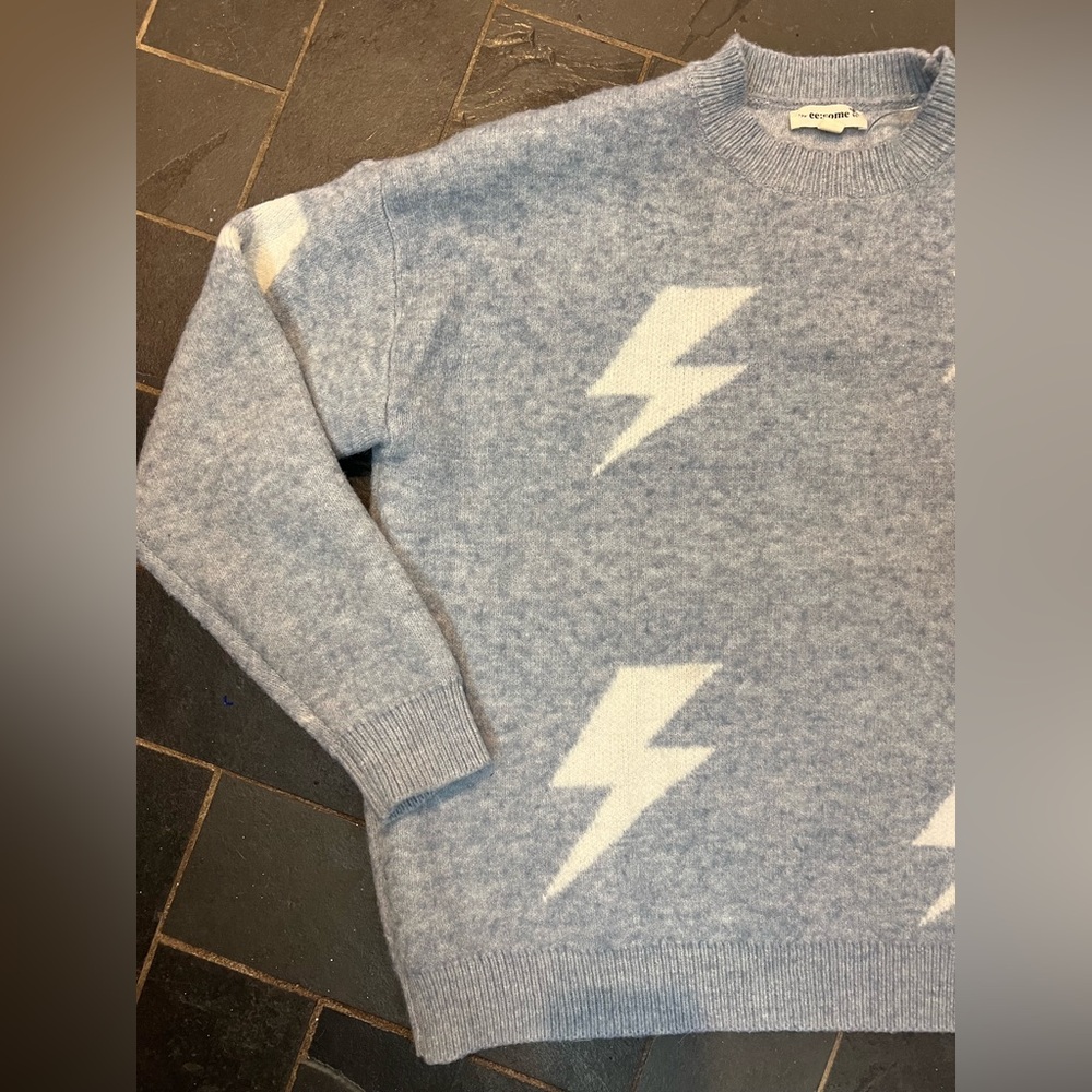Lightning bolt sweater blue gray size small - Picture 2 of 3